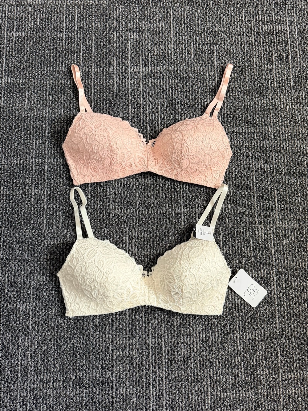 Rene Rofe Soft Comfort Wire-Free Lightly Padded Bras 2 Pack 34C